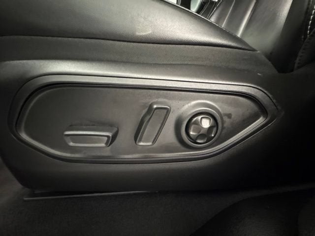 2025 Jeep Grand Cherokee L Limited 4x2