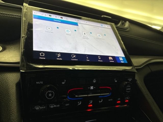 2025 Jeep Grand Cherokee L Limited 4x2