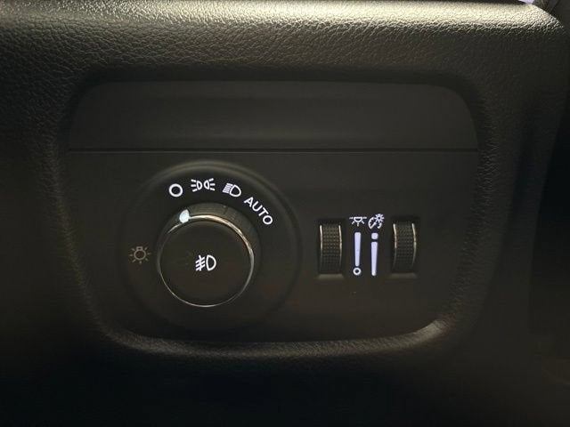 2025 Jeep Grand Cherokee L Limited 4x2