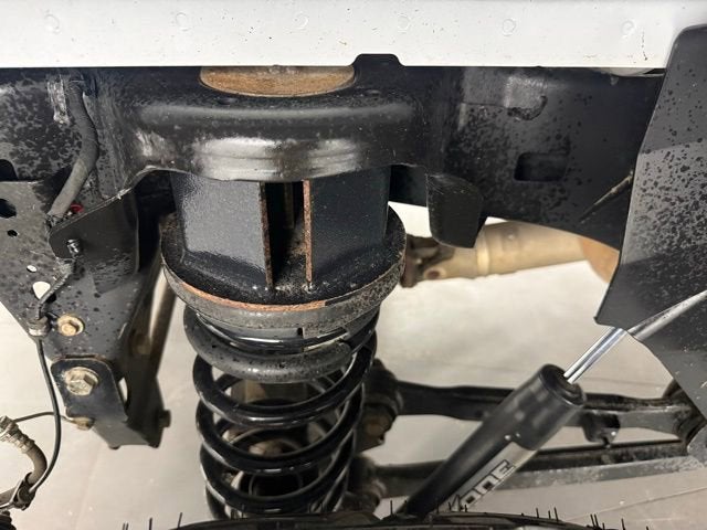 2020 RAM 1500 Laramie Crew Cab 4x4 5'7" Box