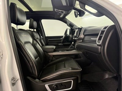 2020 RAM 1500 Laramie Crew Cab 4x4 5'7" Box