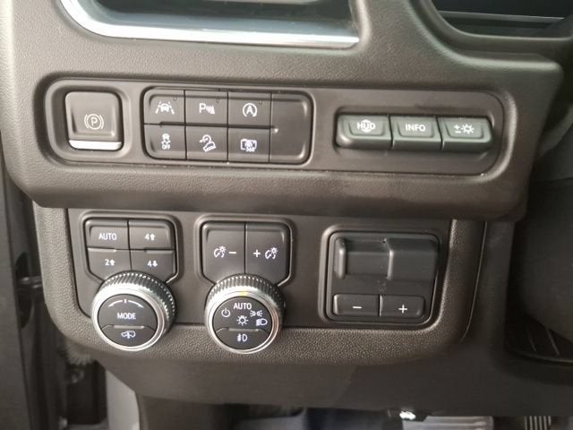 2023 GMC Yukon XL AT4