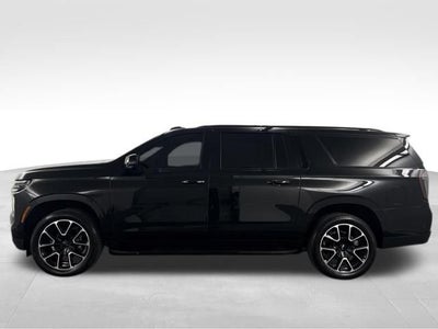 2025 Chevrolet Suburban RST