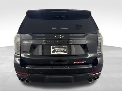 2025 Chevrolet Suburban RST