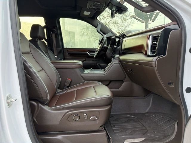 2024 GMC Sierra 3500 HD Denali