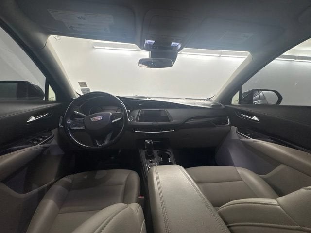 2021 Cadillac XT4 FWD Luxury