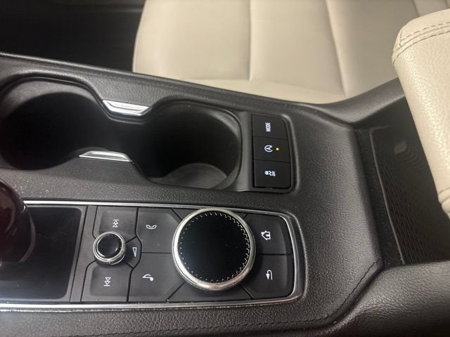 2021 Cadillac XT4 FWD Luxury