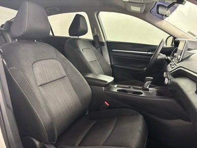 2022 Nissan Altima SV FWD