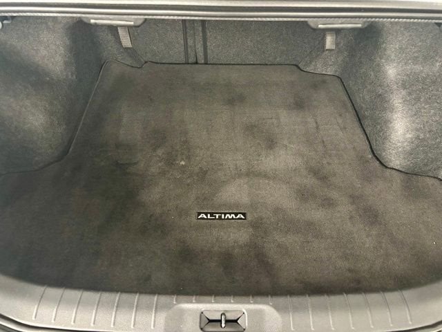 2022 Nissan Altima SV FWD