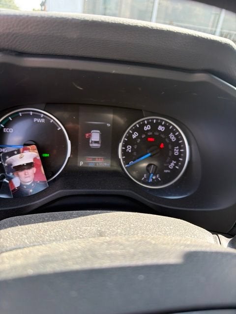 2022 Toyota RAV4 Hybrid SE