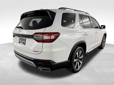 2024 Honda Pilot Touring