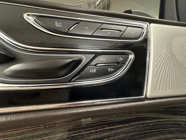 2020 Lincoln Navigator Black Label