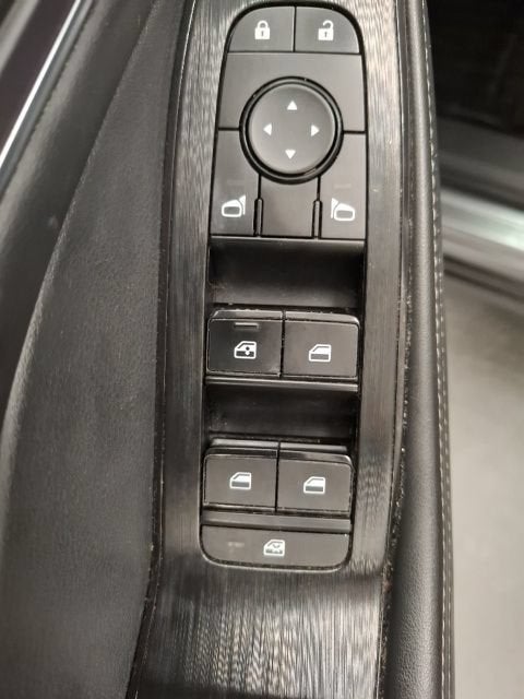 2021 Nissan Rogue SV FWD