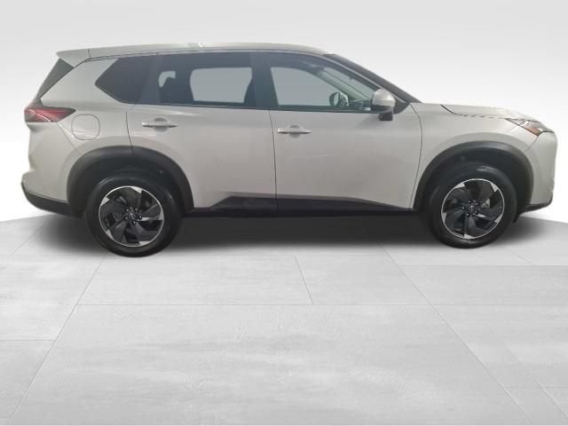 2024 Nissan Rogue SV FWD