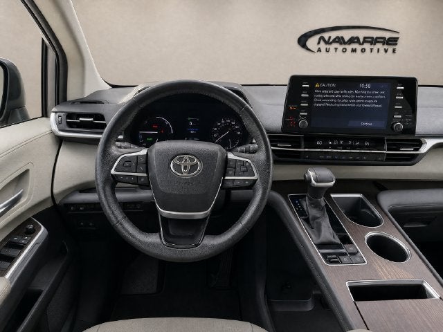 2021 Toyota Sienna XLE