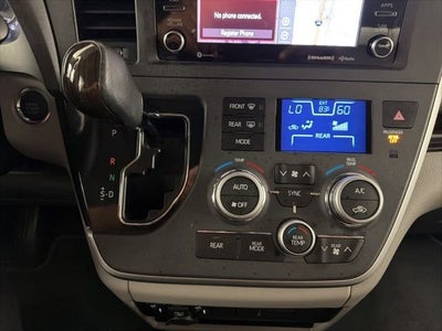 2020 Toyota Sienna XLE Auto Access Seat