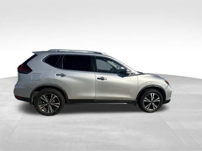 2020 Nissan Rogue SV FWD