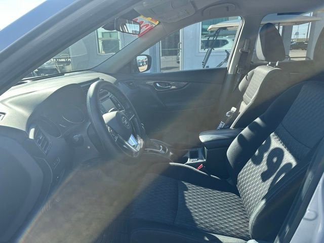 2020 Nissan Rogue SV FWD