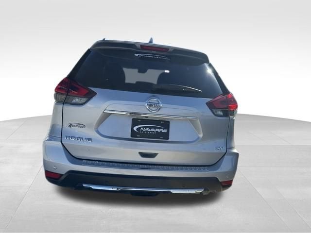 2020 Nissan Rogue SV FWD