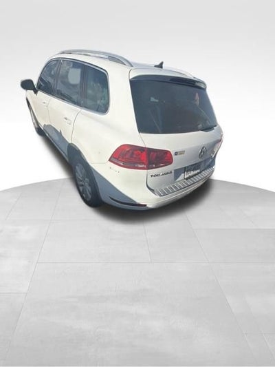 2012 Volkswagen Touareg VR6 Sport