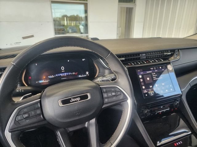 2023 Jeep Grand Cherokee L Laredo — photo 15