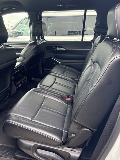 2024 Jeep Wagoneer Series II
