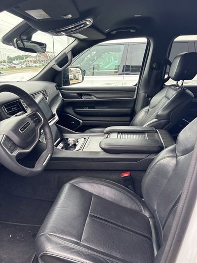 2024 Jeep Wagoneer Series II