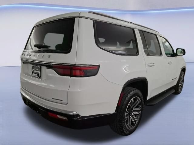 2024 Jeep Wagoneer Series II — photo 8