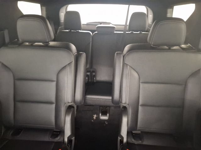 2025 Chevrolet Traverse LT — photo 33
