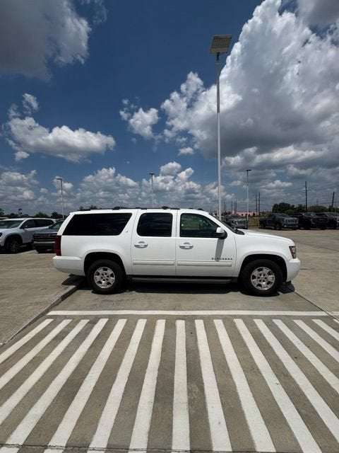 2014 Chevrolet Suburban LT