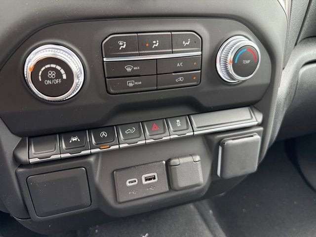 2025 GMC Sierra 1500 Pro