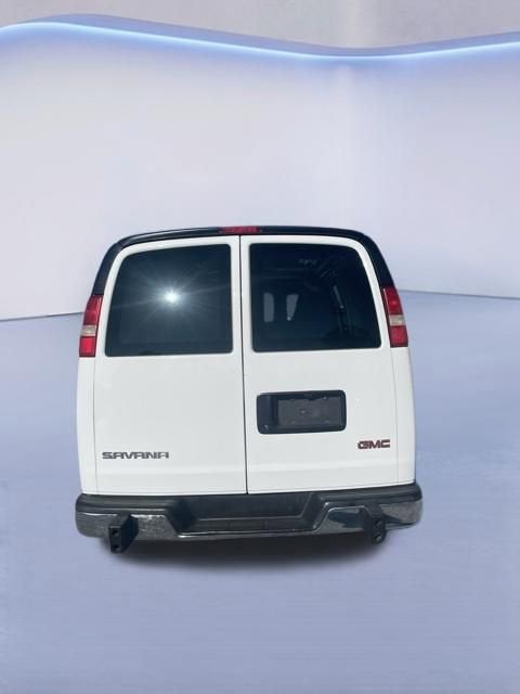 2017 GMC Savana Cargo 2500 VAN 2500 RWD 135"