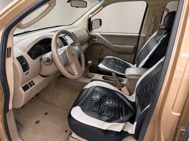 2005 Nissan Frontier 2WD SE