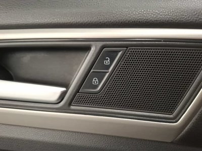 2021 Volkswagen Atlas 3.6L V6 SE w/Technology R-Line