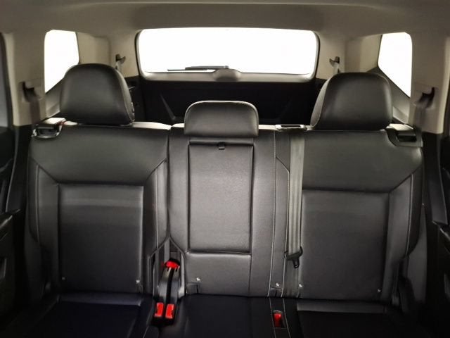 2021 Volkswagen Atlas 3.6L V6 SE w/Technology R-Line