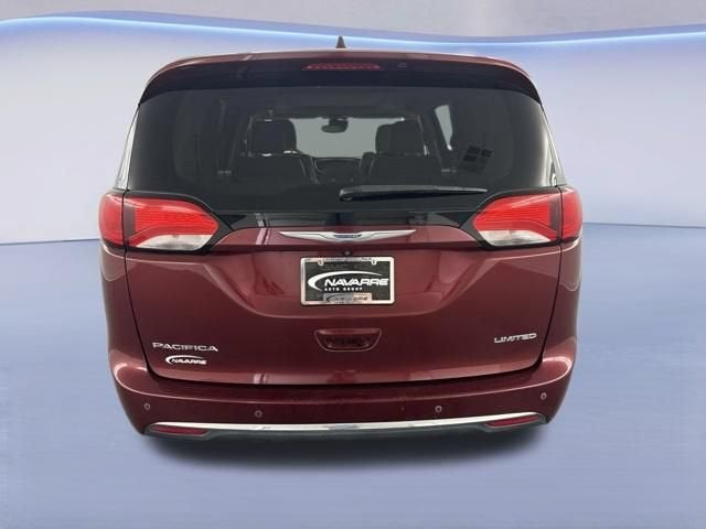 2020 Chrysler Pacifica Limited — photo 8