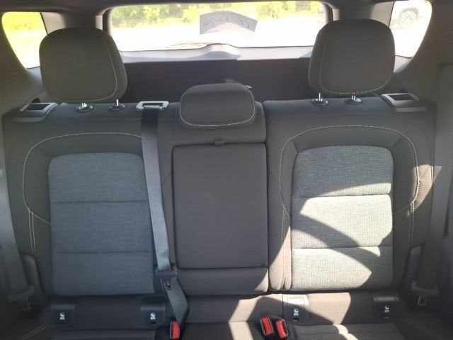 2027 GMC Terrain Elevation — photo 26