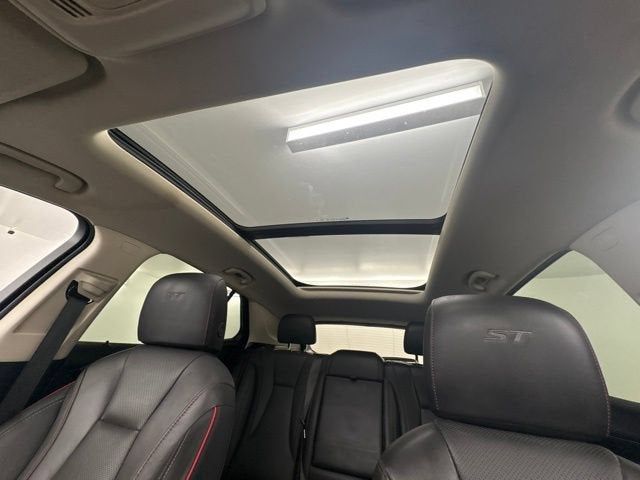 2023 Buick Envision Essence — photo 31