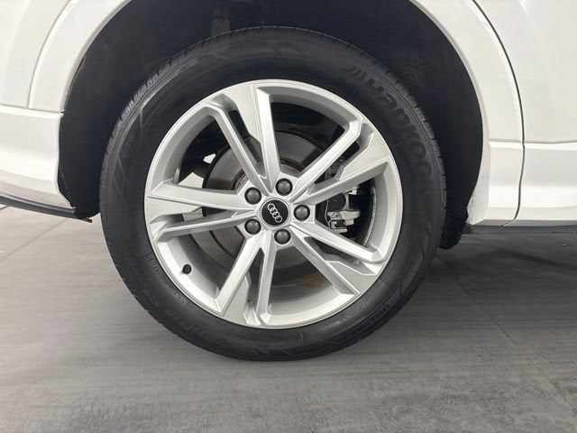 2021 Audi Q3 S line Premium