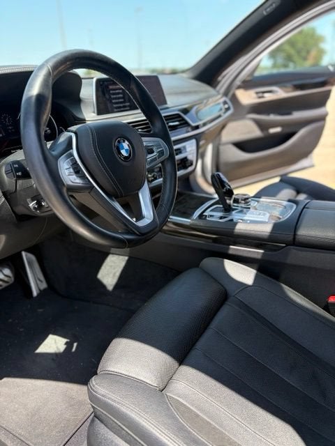 2017 BMW 7 Series 740i
