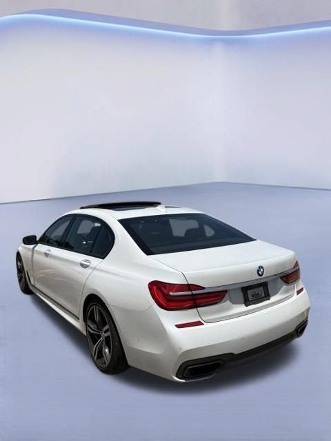 2017 BMW 7 Series 740i