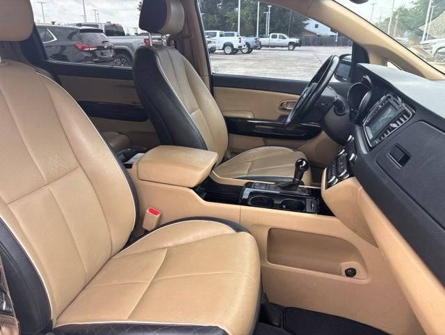 2016 Kia Sedona SX