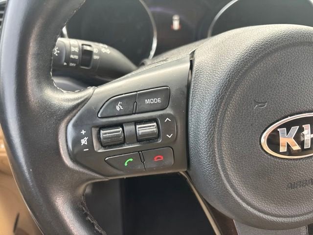 2016 Kia Sedona SX