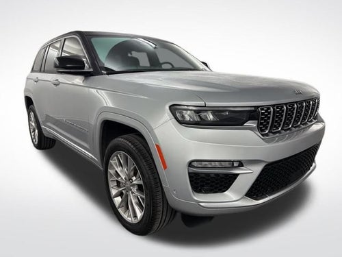 2023 Jeep Grand Cherokee Summit 4x2