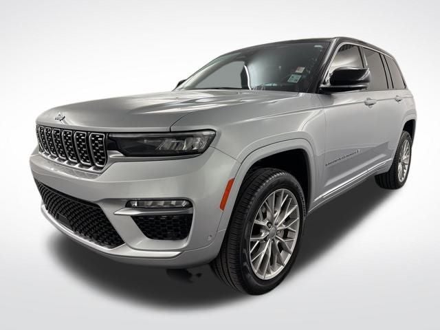 2023 Jeep Grand Cherokee Summit 4x2