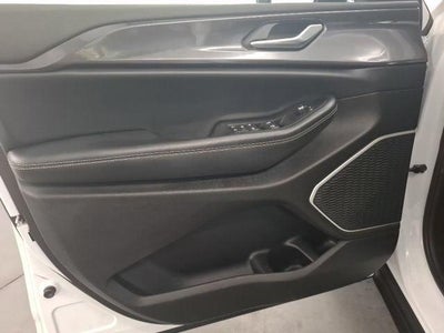 2022 Jeep Grand Cherokee L Altitude 4x2