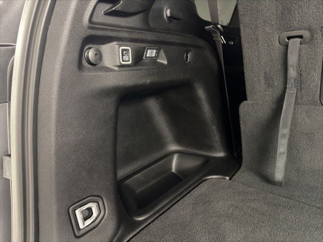 2025 Jeep Grand Cherokee L Altitude 4x2