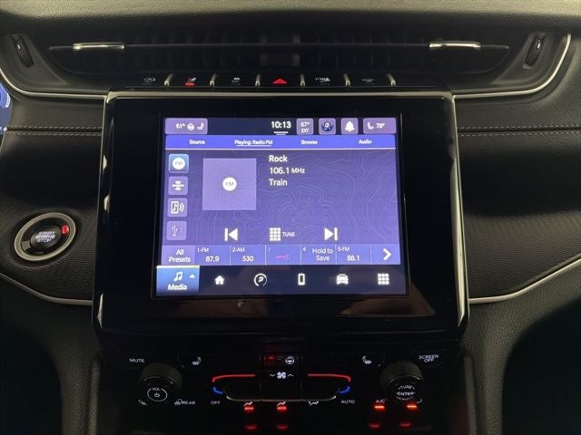 2025 Jeep Grand Cherokee L Altitude 4x2