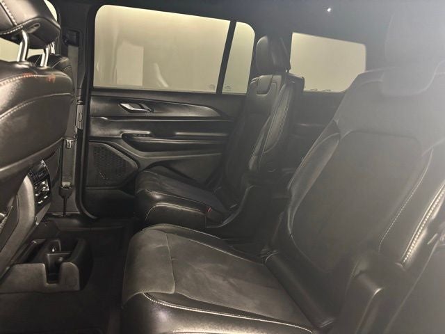 2024 Jeep Grand Cherokee L Altitude X 4x2