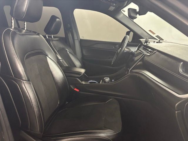 2024 Jeep Grand Cherokee L Altitude X 4x2